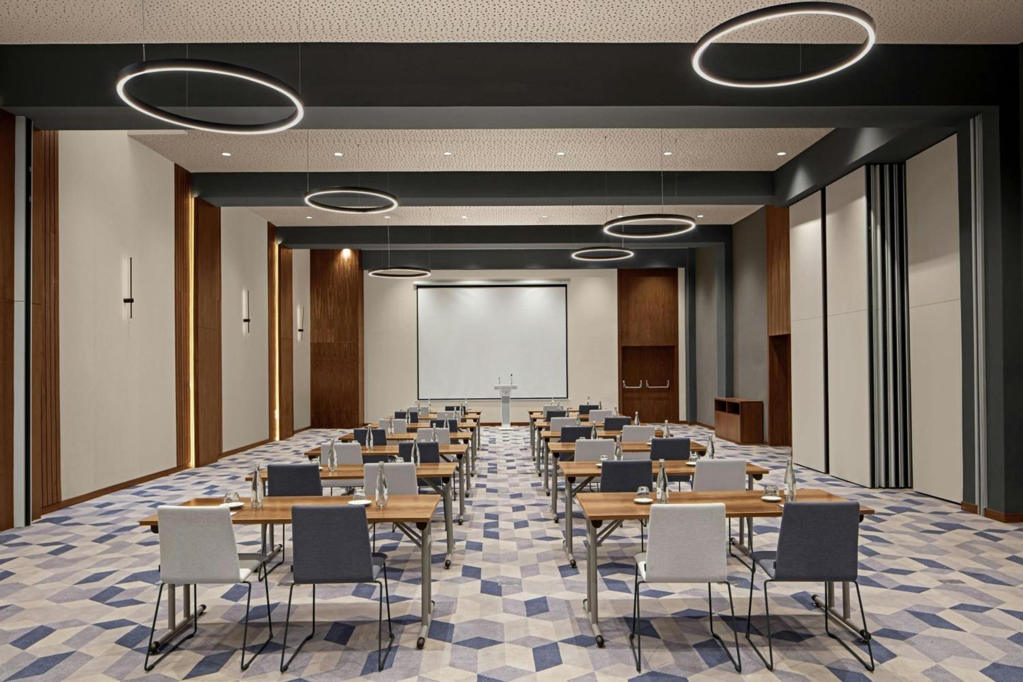 Courtyard By Marriott Casablanca Downtown Hotel Exterior foto